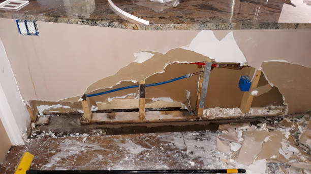 Best Emergency water damage restoration  in Chester, WV